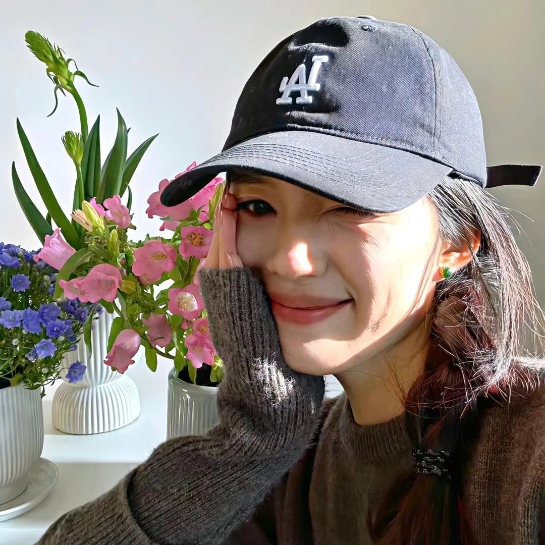 女孩向前冲